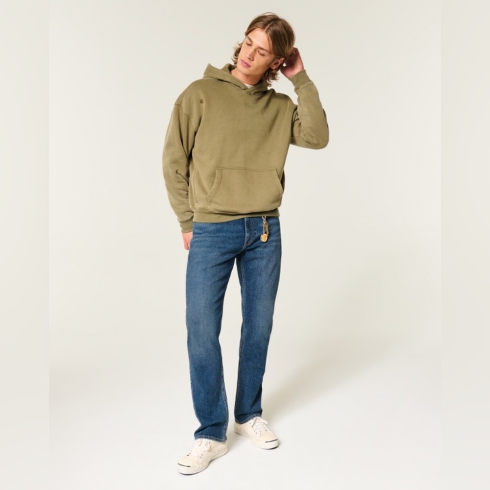Hollister Straight-Leg Jeans in Blue Wash